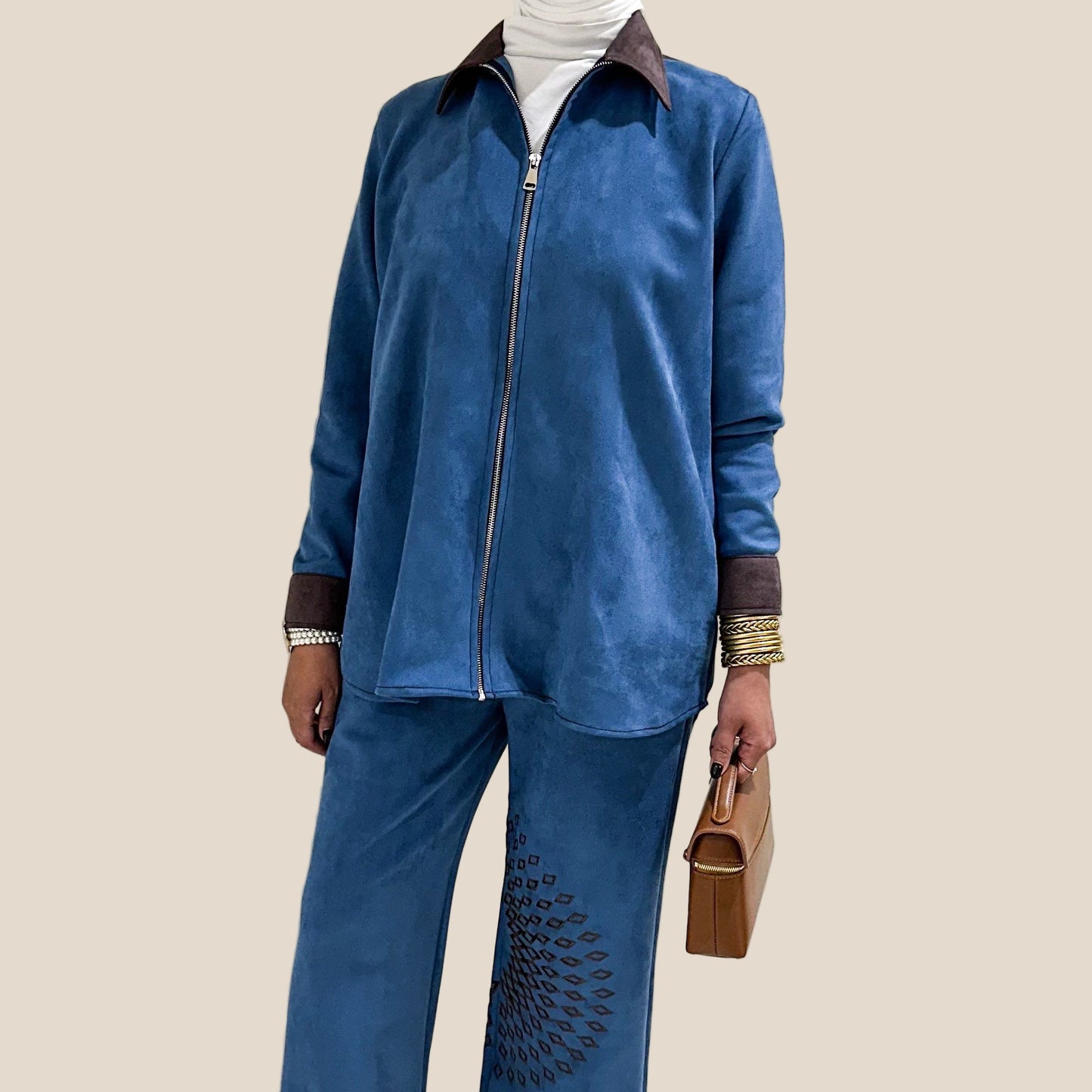 طقم لمسة الفخامة من المخمل