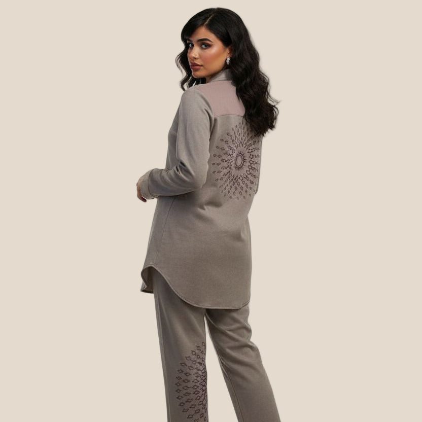 طقم لمسة الفخامة من المخمل