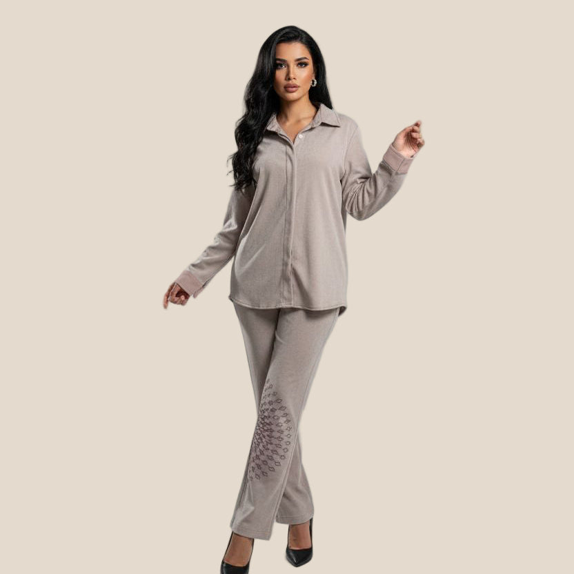 طقم لمسة الفخامة من المخمل